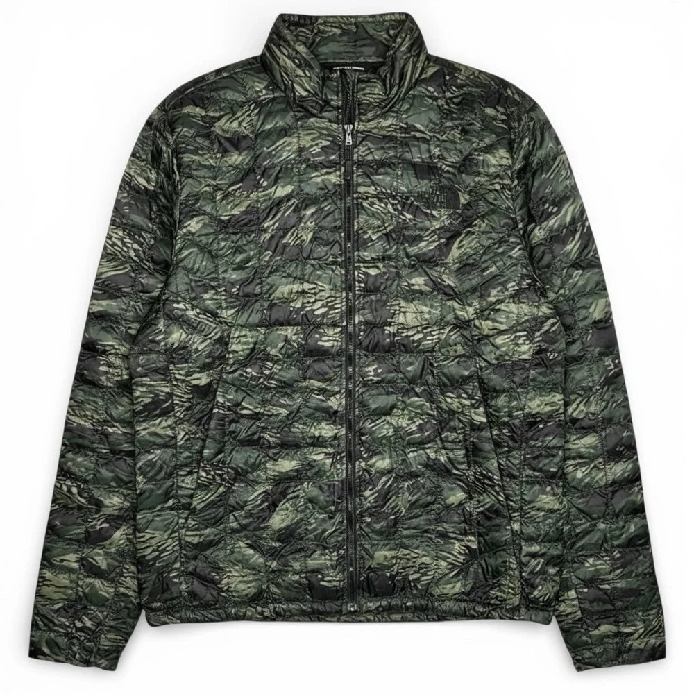 The North Face ThermoBall Camo Puffer Jacket Lightweight Men’s Medium